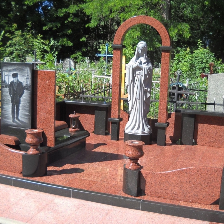 Эксклюзивные памятники (одинарные) (108)