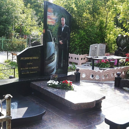 Эксклюзивные памятники (одинарные) (112)